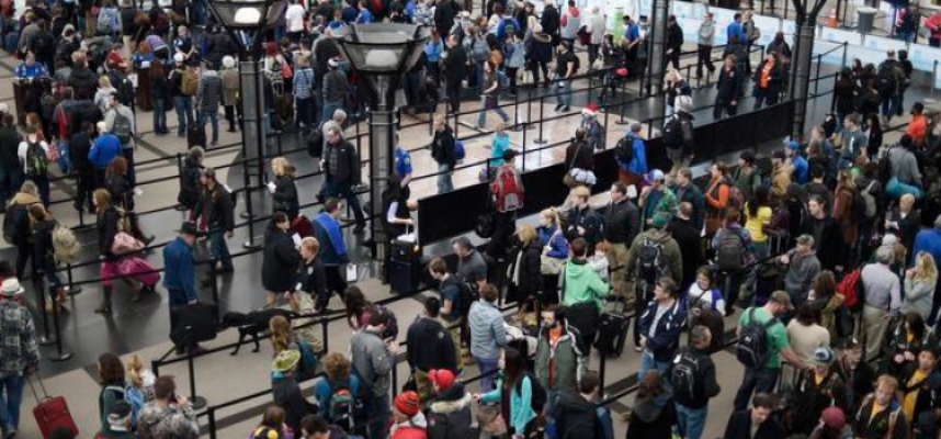 airport security lines